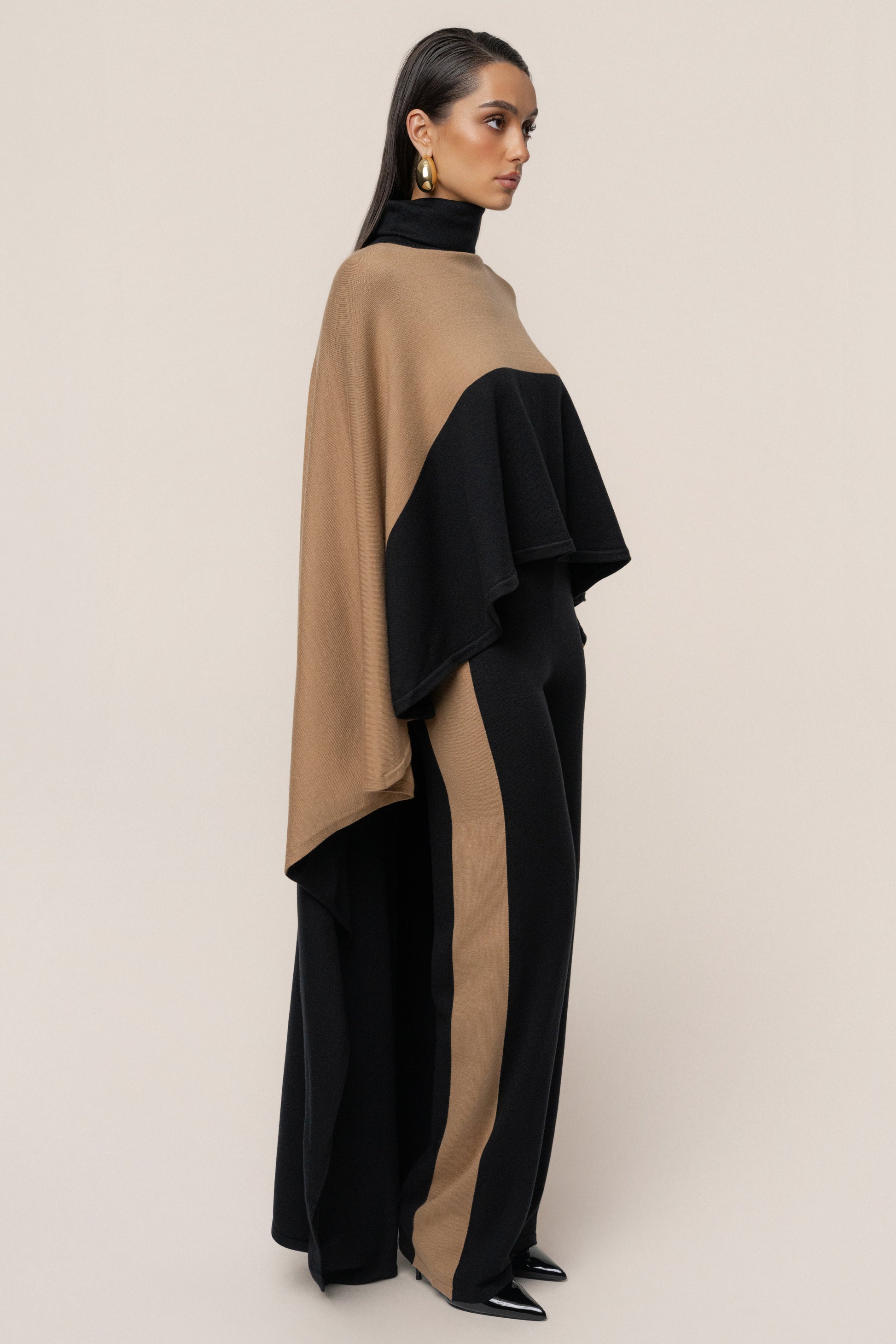 Black Chasing Fall Contrast Pant - ChicKloting